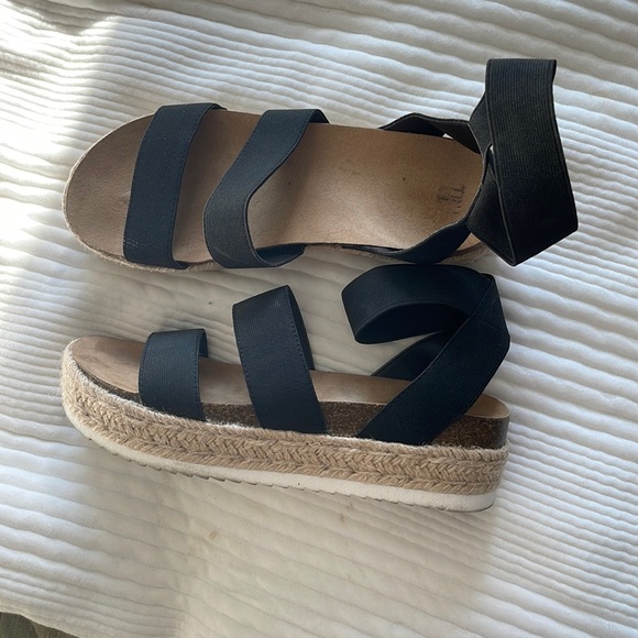 Time and Tru Shoes - Black Espadrille sandals